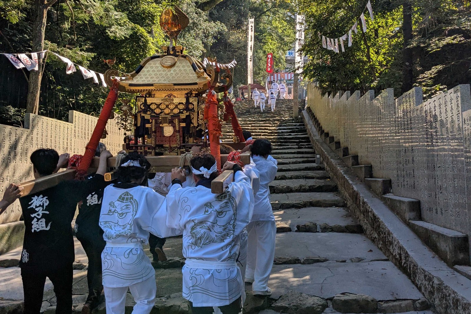 石鎚神社の様子